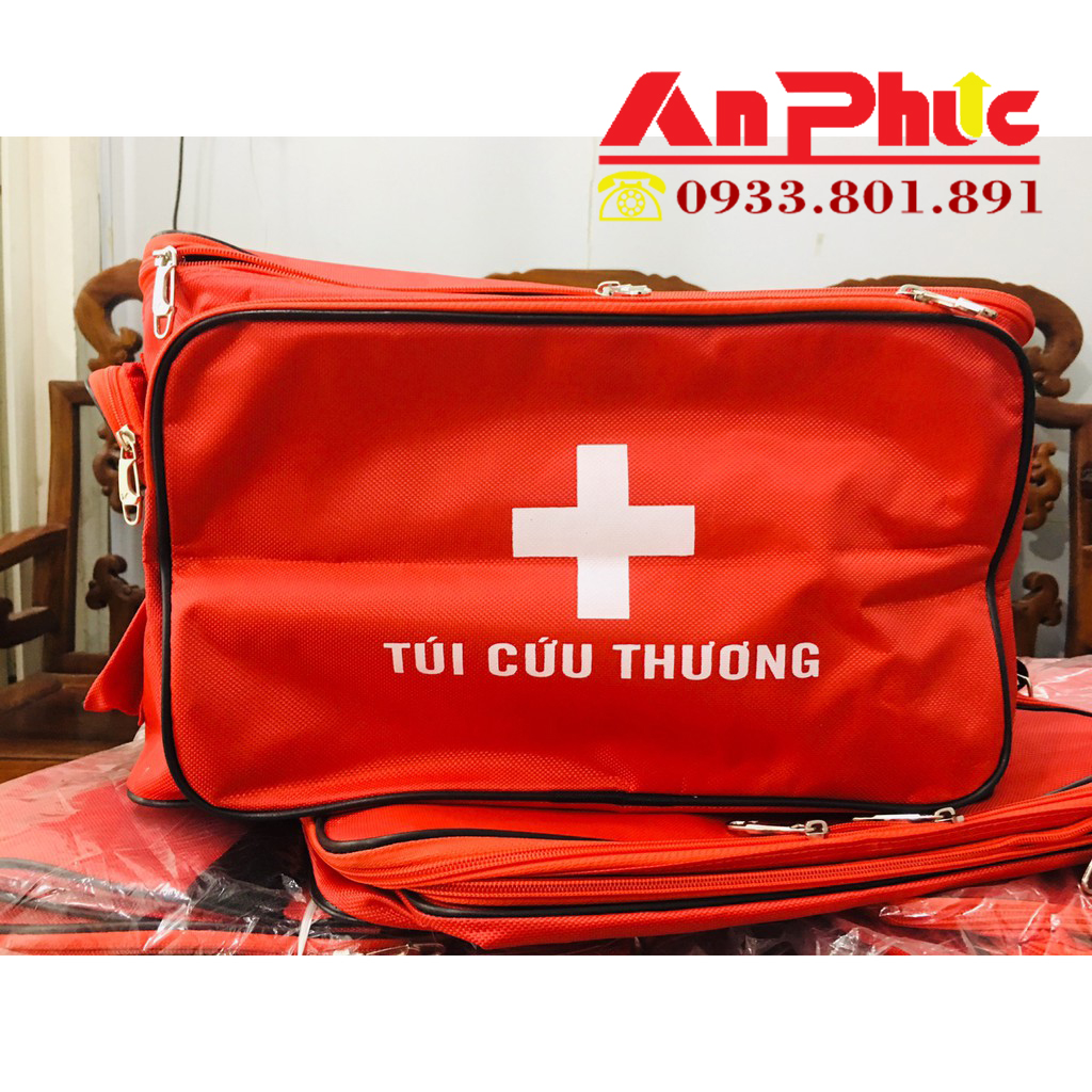 Túi cứu thương A B C được trang bị đầy đủ các vật dụng, trang bị và thuốc men cần thiết để đảm bảo sức khỏe cho người lao động